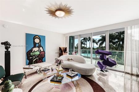 2627 S Bayshore Dr