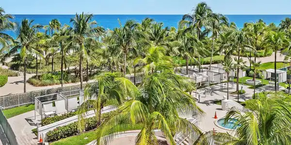 10275 Collins Ave Unit 411