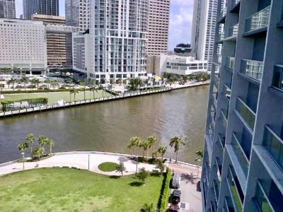 475 Brickell Ave