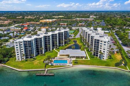 19800 Sandpointe Bay Dr