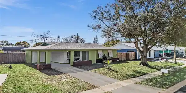 3246 Galleon Ave