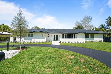 7845 SW 179th Ter