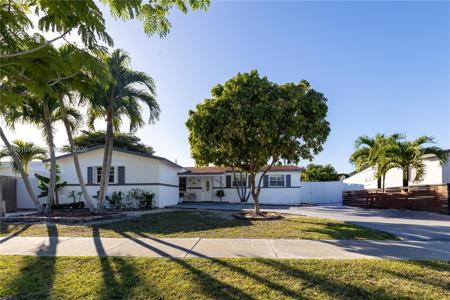 19600 Gulfstream Rd