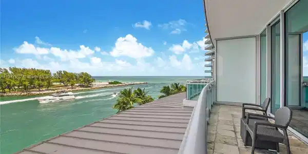 10295 Collins Ave Unit 212-213