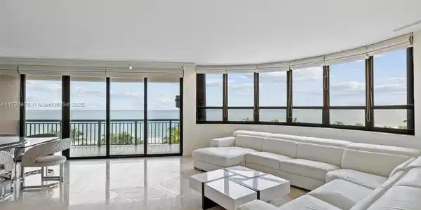 10175 Collins Ave