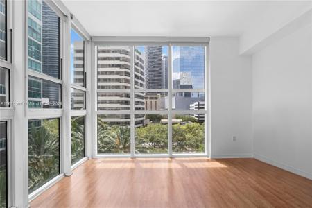 950 Brickell Bay Dr