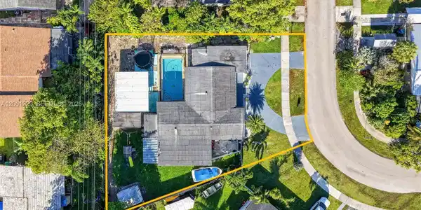 9220 Marine Dr