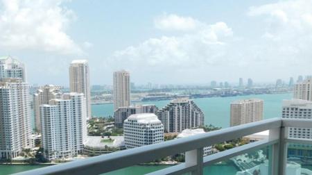 950 Brickell Bay Dr