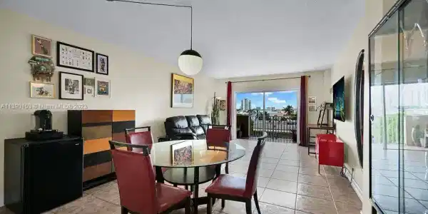 1455 N Treasure Dr Unit 5B