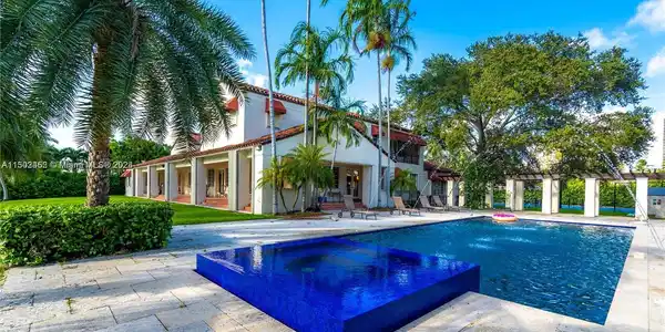 44 Bal Bay Dr