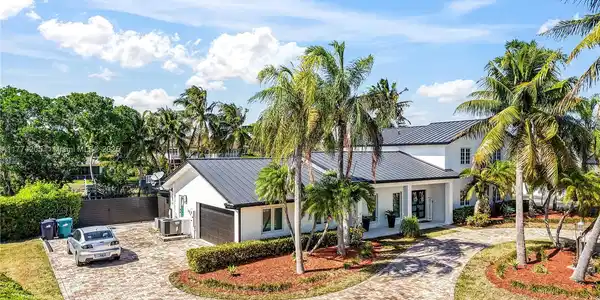 7501 SW 174th St