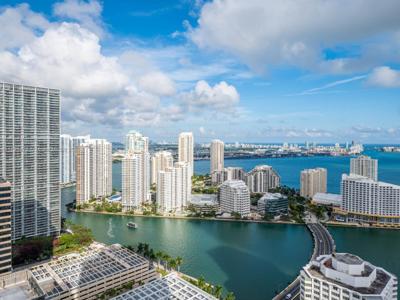 950 Brickell Bay Dr