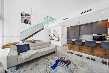 200 Biscayne Boulevard Way