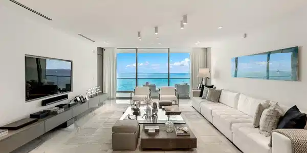 10201 Collins