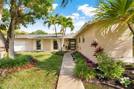 8461 SW 147th Ter