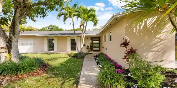 8461 SW 147th Ter