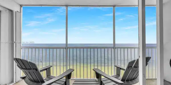 135 Coco Plum Dr Unit 3C