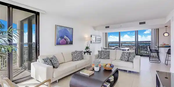 3000 N Ocean Dr