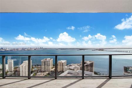 1451 Brickell Ave