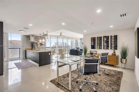 495 Brickell Ave