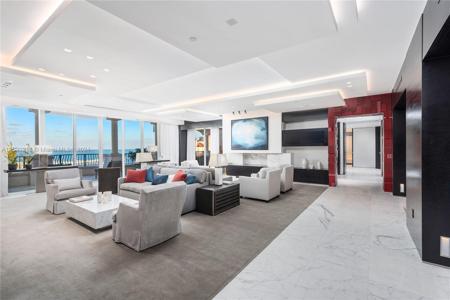 7192 Fisher Island Dr