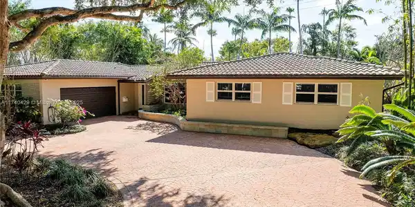 12 Minnetonka Rd