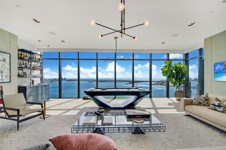 1451 Brickell Ave