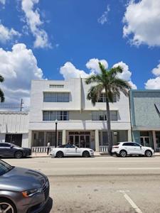 7326 Collins Ave