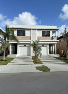 308 NE 14th Ave