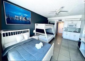 6345 Collins Ave Unit 403