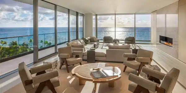 10203 Collins Ave