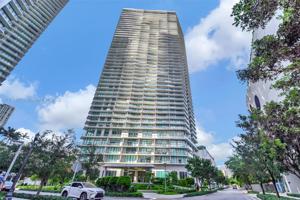 501 NE 31st St Unit 3102