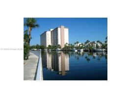 400 Kings Point Dr Unit 503
