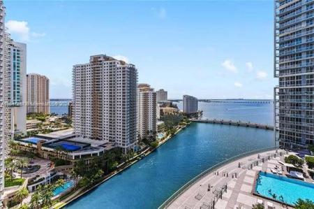 495 Brickell Ave