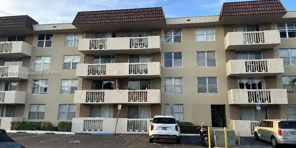 1800 Sans Souci Blvd