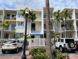 641 Espanola Way Unit 17