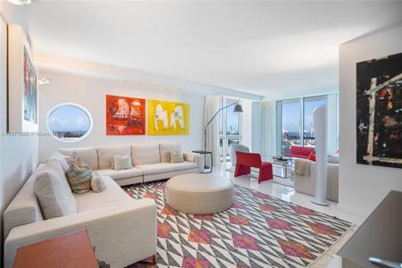 520 West Ave Unit 2101