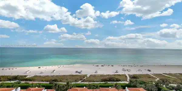5959 Collins Ave