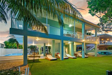 127 Peace Ave