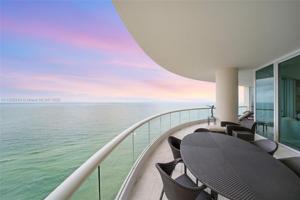 16051 Collins Ave Unit 2104