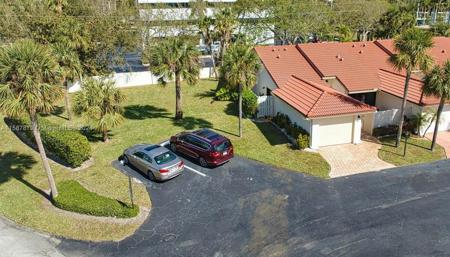 131 Palm Ave