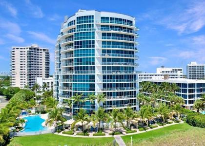 1200 Holiday Dr