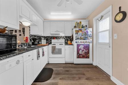 619 NE 14th Ave