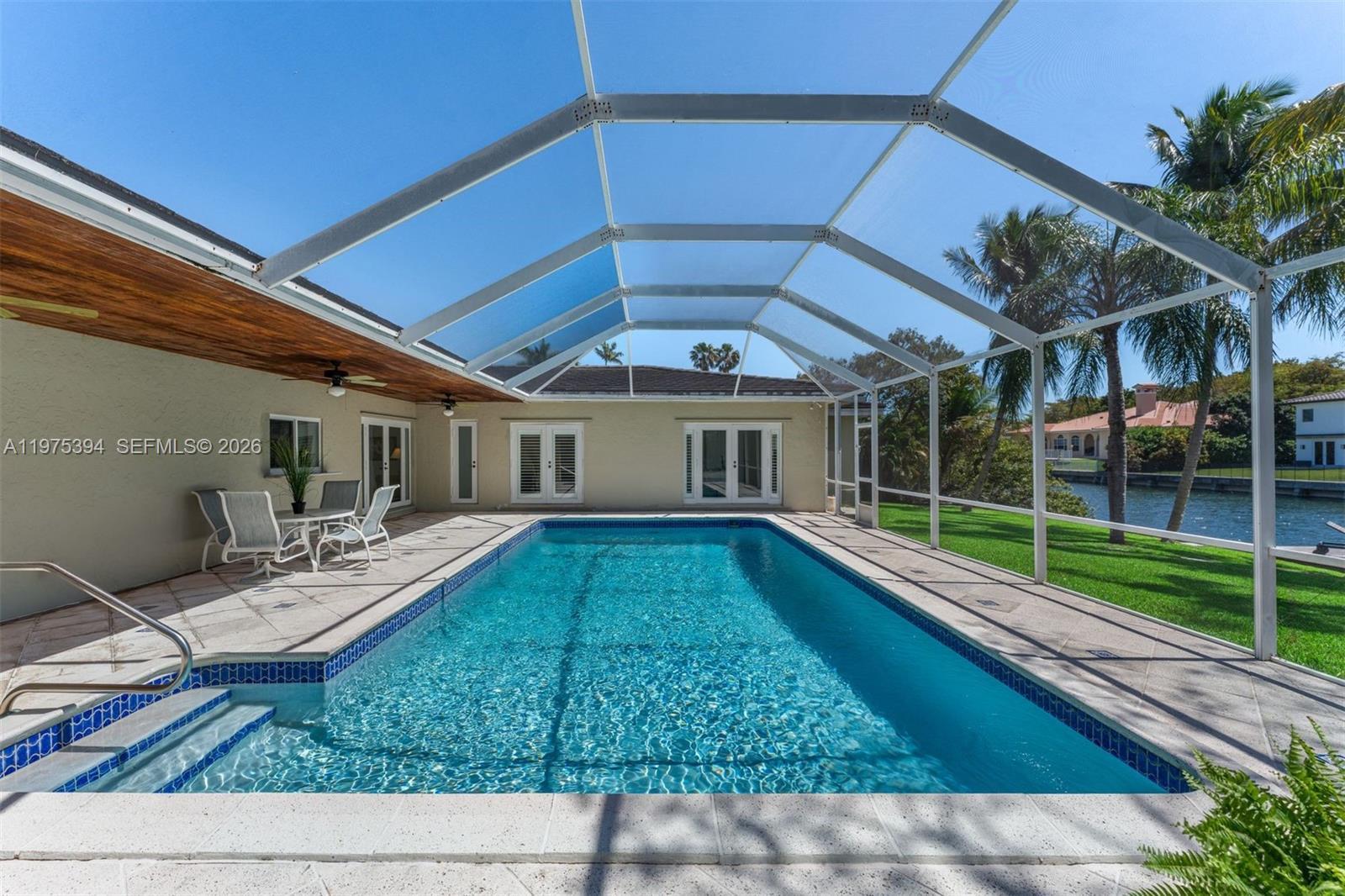 Image 3: Screened 30x15 pool