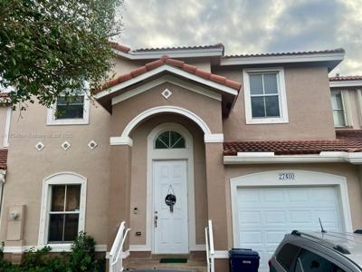 27480 SW 137 CT