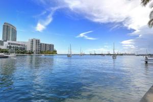 20 Island Ave Unit 204