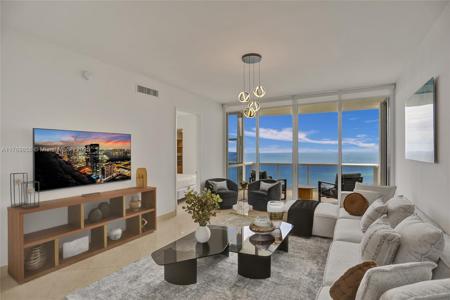 18101 Collins Ave