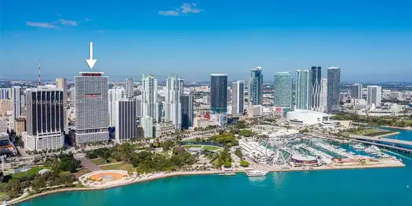 50 Biscayne Blvd