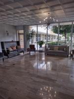 4747 Collins Ave
