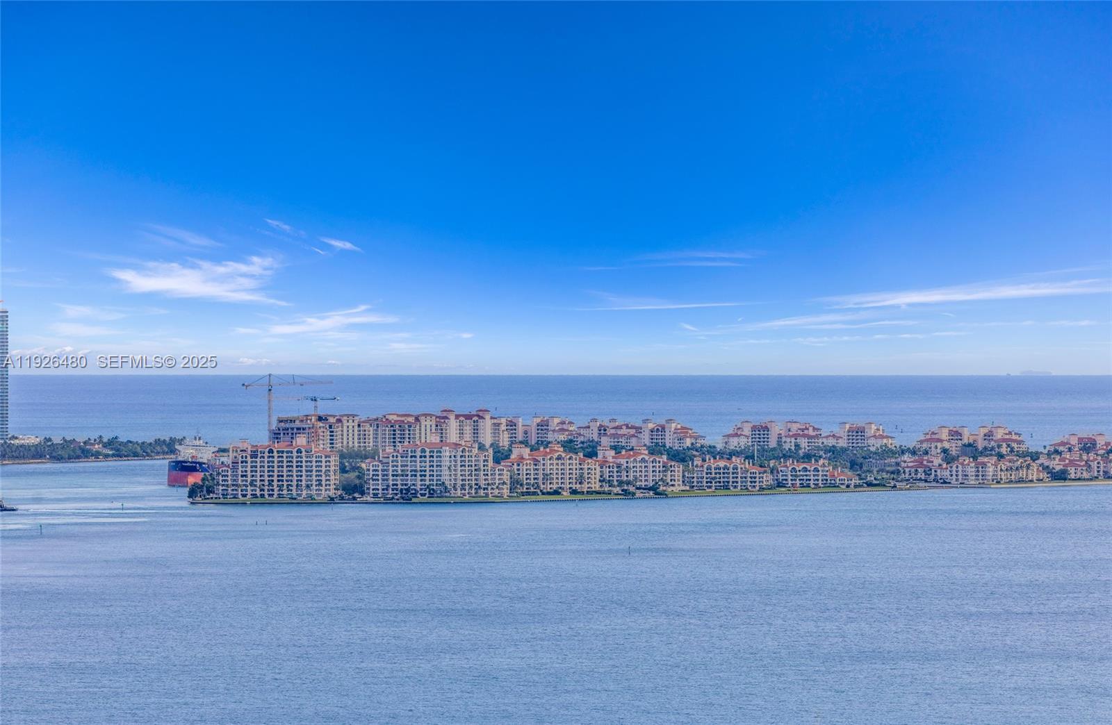 Image 4: Fisher Island   east views